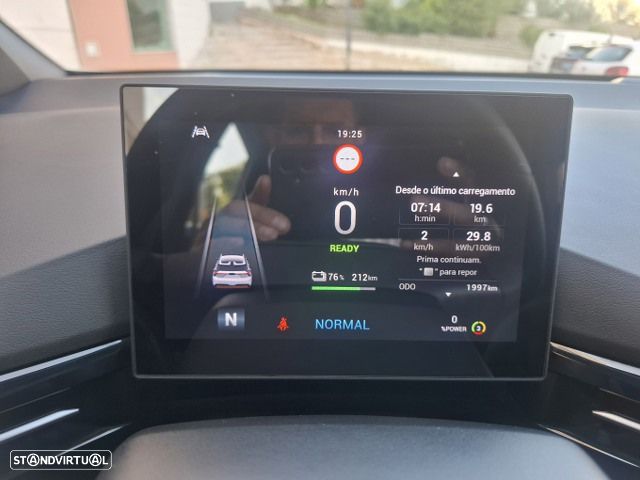 MG MG4 51 kWh Standard - 10