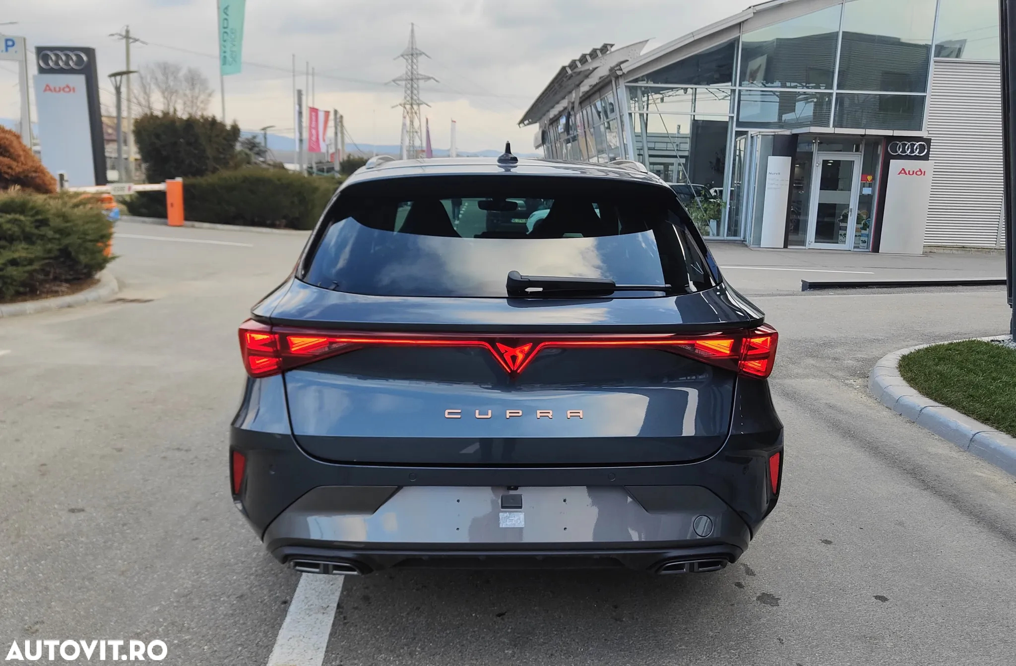 Cupra Leon ST 1.5 eTSI MHEV - 4