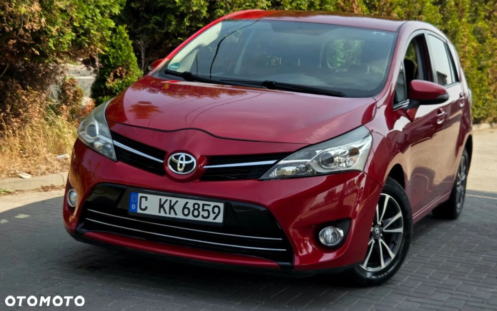 Toyota Verso 2.0 D-4D 5-Sitzer Executive - 2