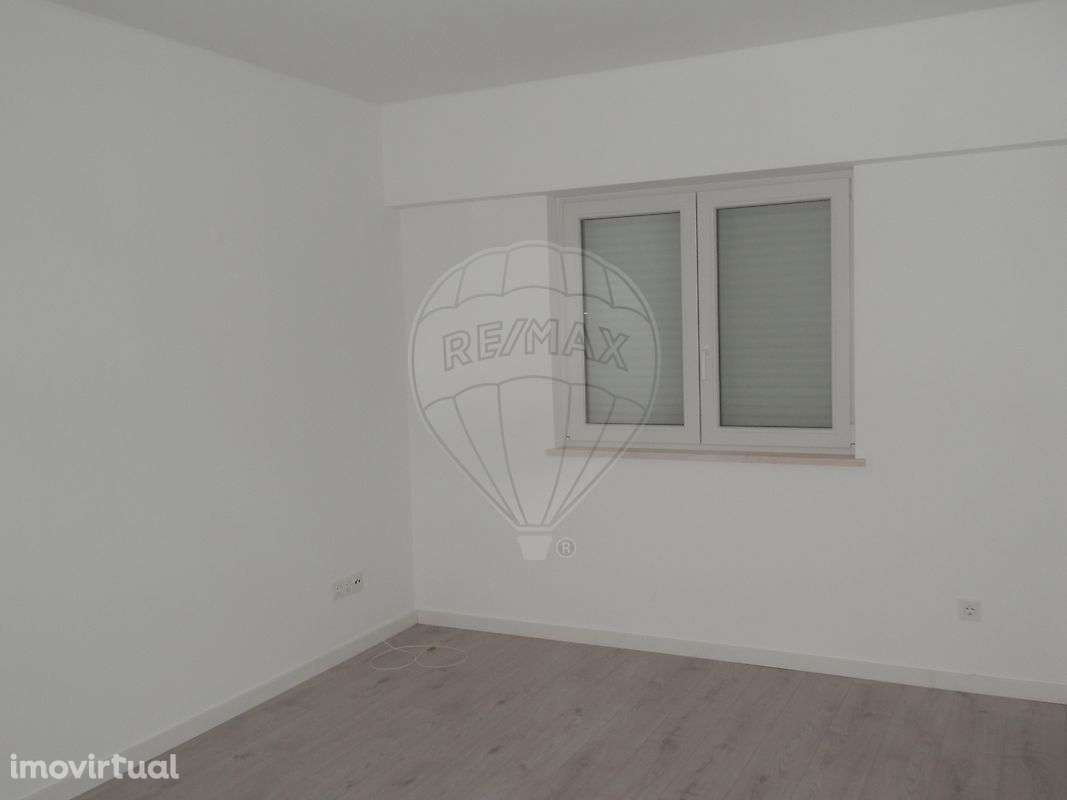 Apartamento T2 para arrendamento - Grande imagem: 4/18
