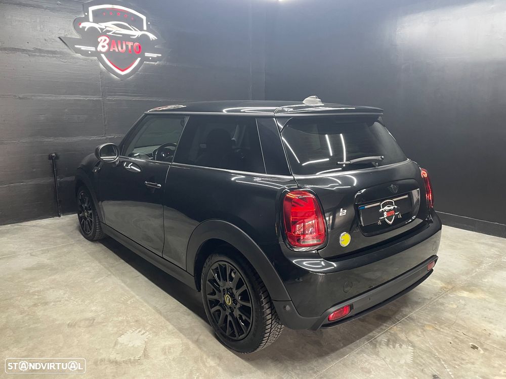 MINI 3 Portas Cooper SE - 12
