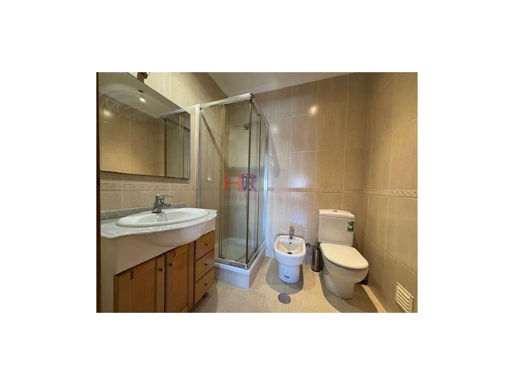 Coimbra vende-se T3 com terraço e garagem. - Grande imagem: 2/51