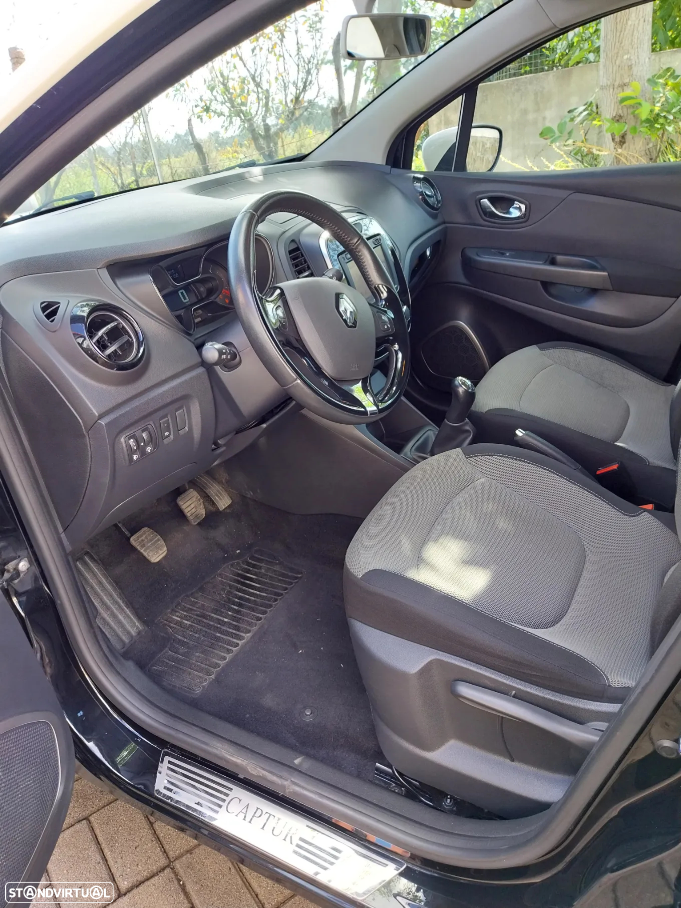 Renault Captur 0.9 TCE - 8