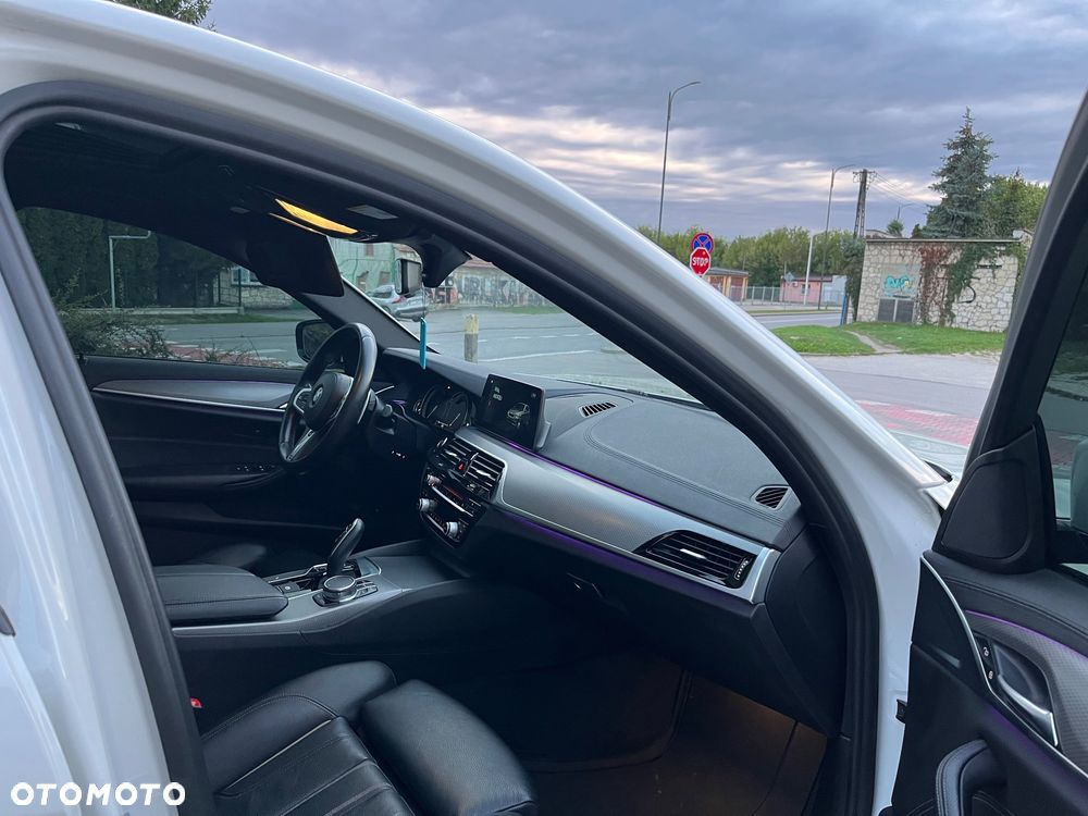 BMW Seria 5 530i xDrive M Sport sport - 20