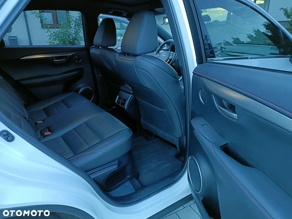 Lexus NX 200t F Sport AWD - 12