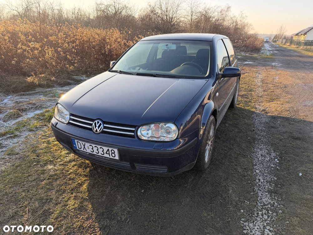 Volkswagen Golf 1.9 TDI Basis - 1