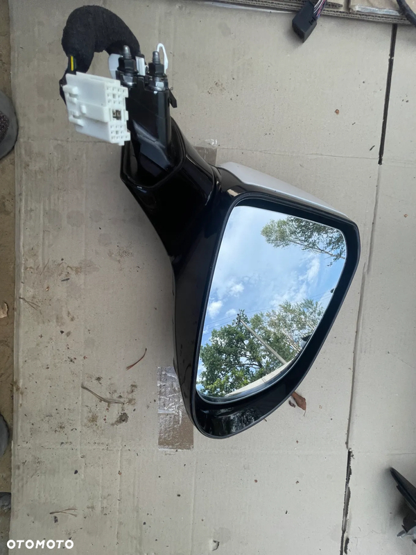 LUSTERKO PRAWE HYUNDAI SANTA FE 10PIN