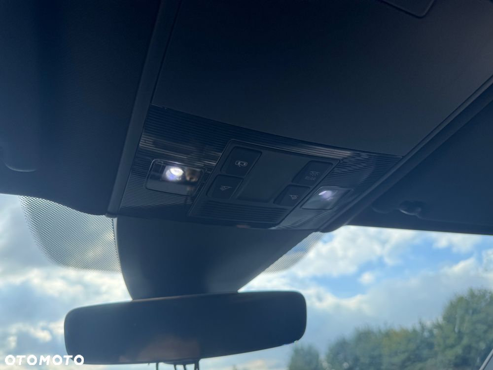 Volkswagen Passat 2.0 TDI SCR DSG Highline - 19