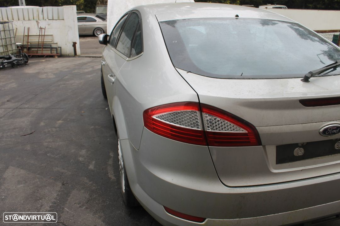 Ford Mondeo de 2009 2.0 tdci - 5