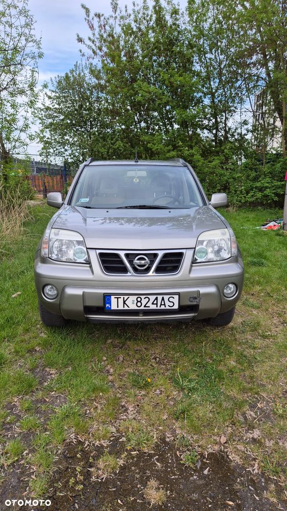 Nissan X-Trail - 1