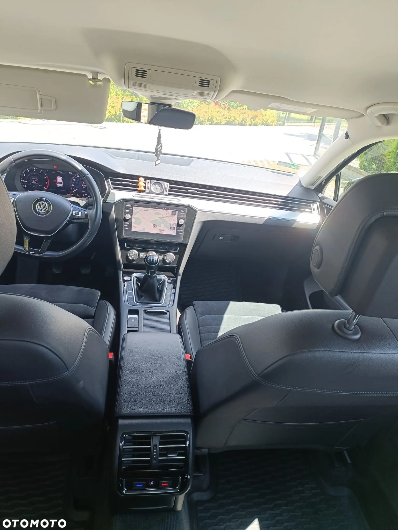 Volkswagen Passat 1.8 TSI BMT Highline - 8