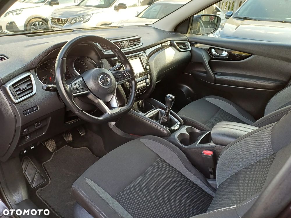 Nissan Qashqai 1.3 DIG-T N-Connecta - 14