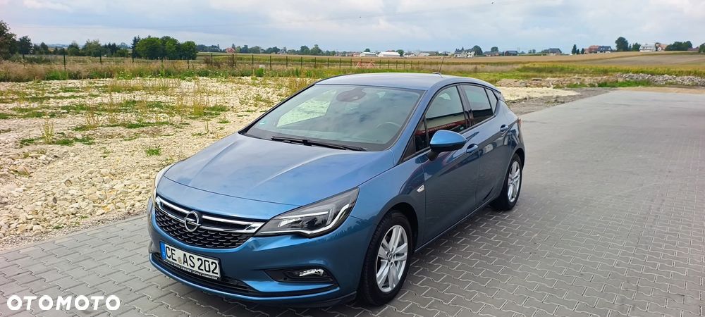 Opel Astra 1.4 Turbo Business - 2