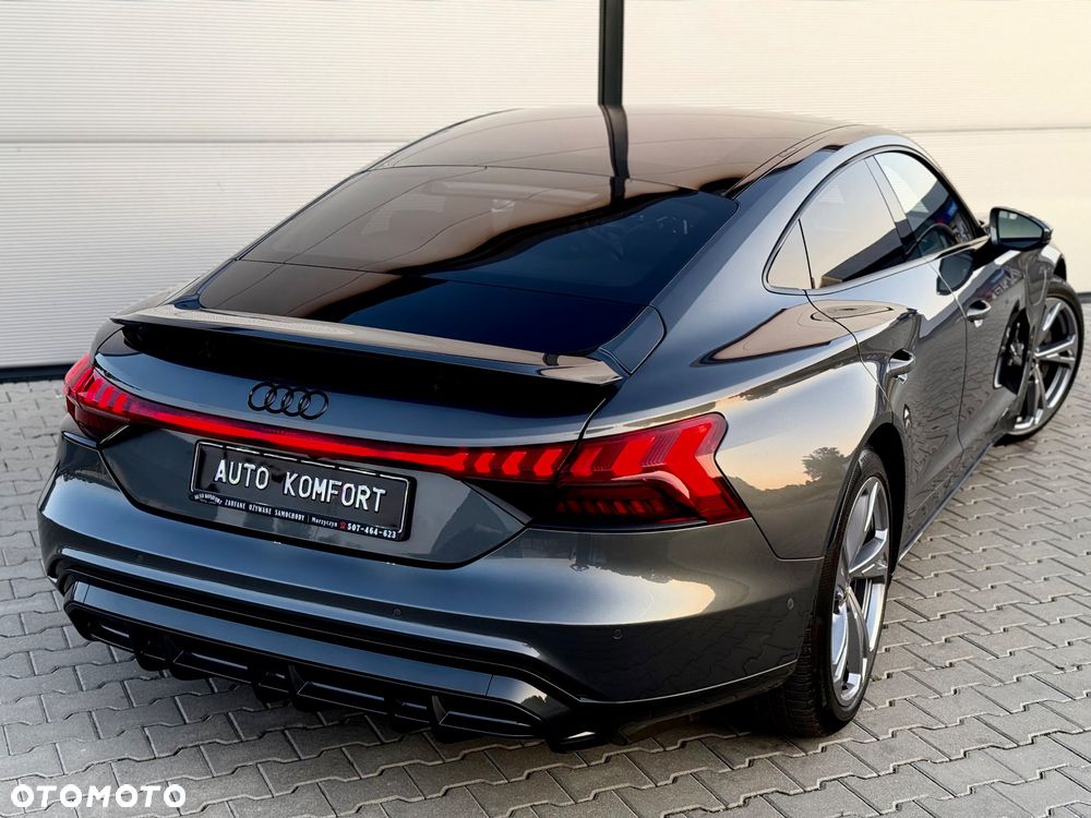 Audi e-tron GT 60 93kWh Quattro - 18