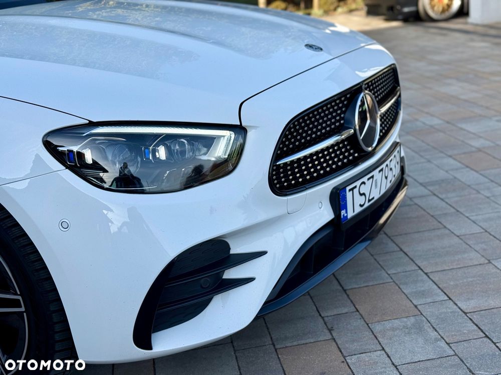 Mercedes-Benz Klasa E 300 de 9G-TRONIC - 19