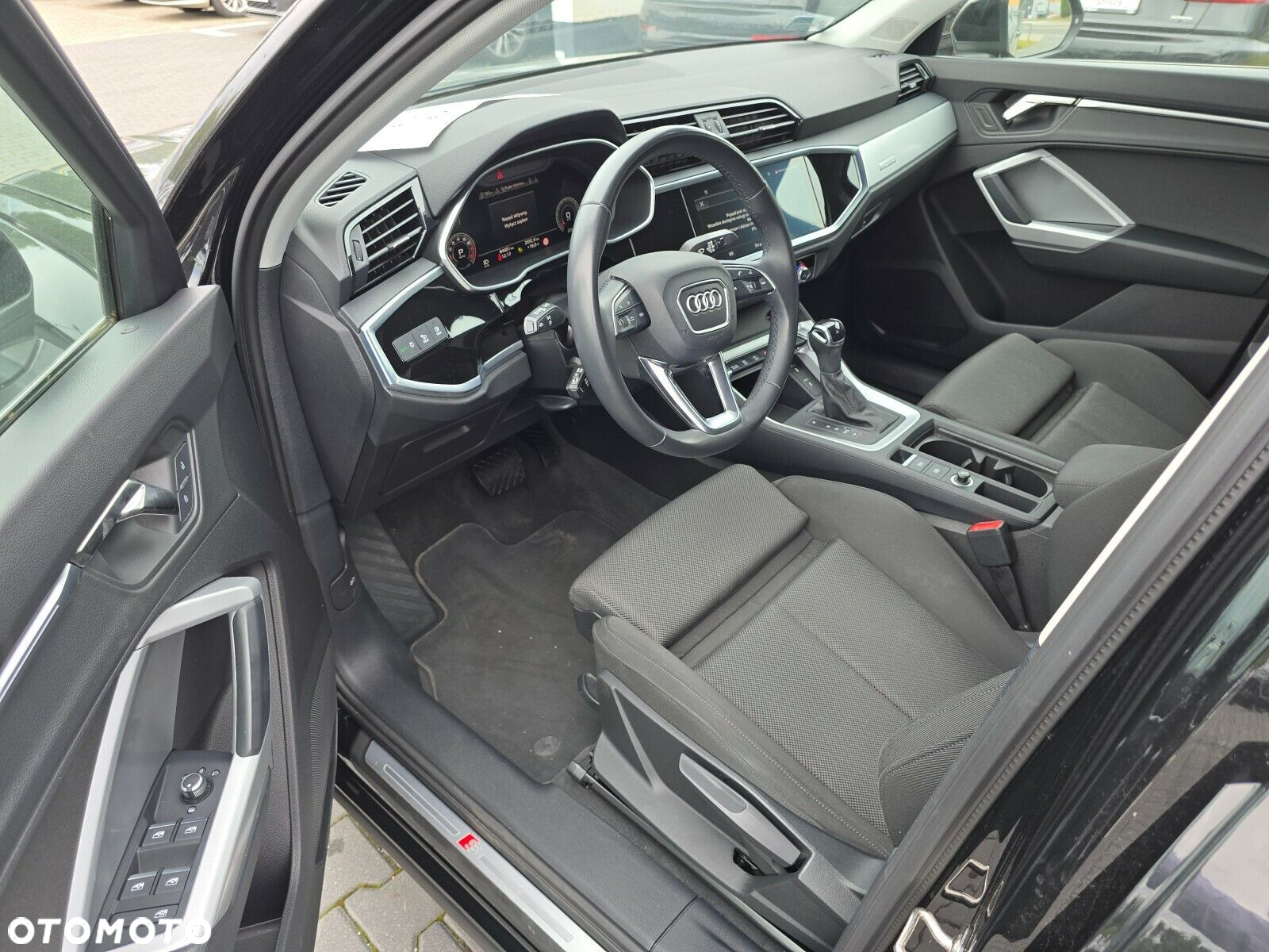 Audi Q3 Sportback - 10