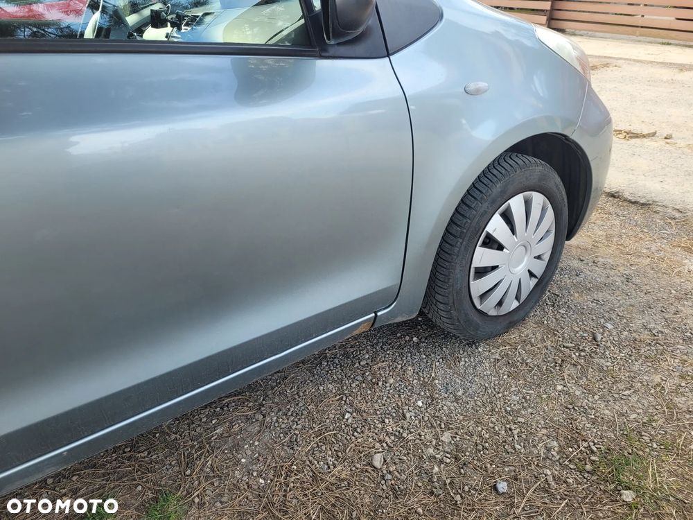 Toyota Yaris 1.0 Terra - 5