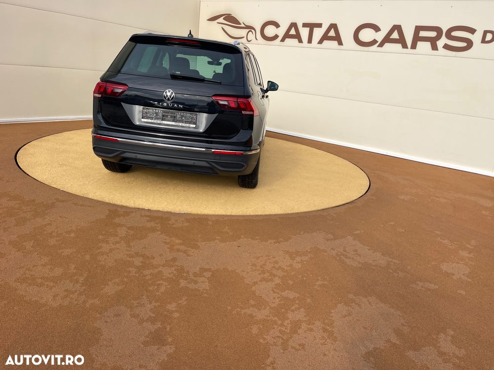 Volkswagen Tiguan 2.0 TDI SCR DSG ACTIVE - 13