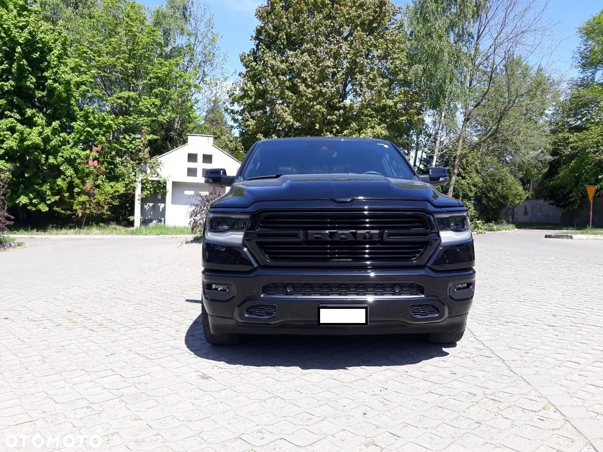 RAM 1500 Crew Cab Sport - 5