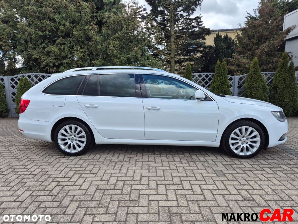 Skoda Superb 2.0 TDI DSG Ambition - 12