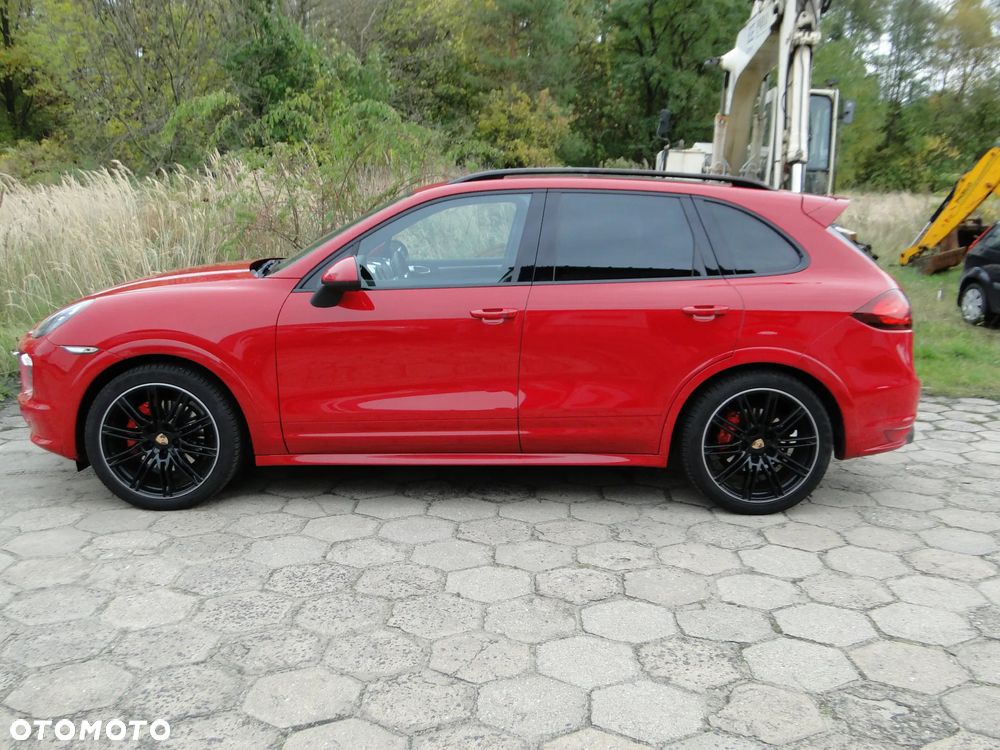 Porsche Cayenne GTS Tiptronic S - 3