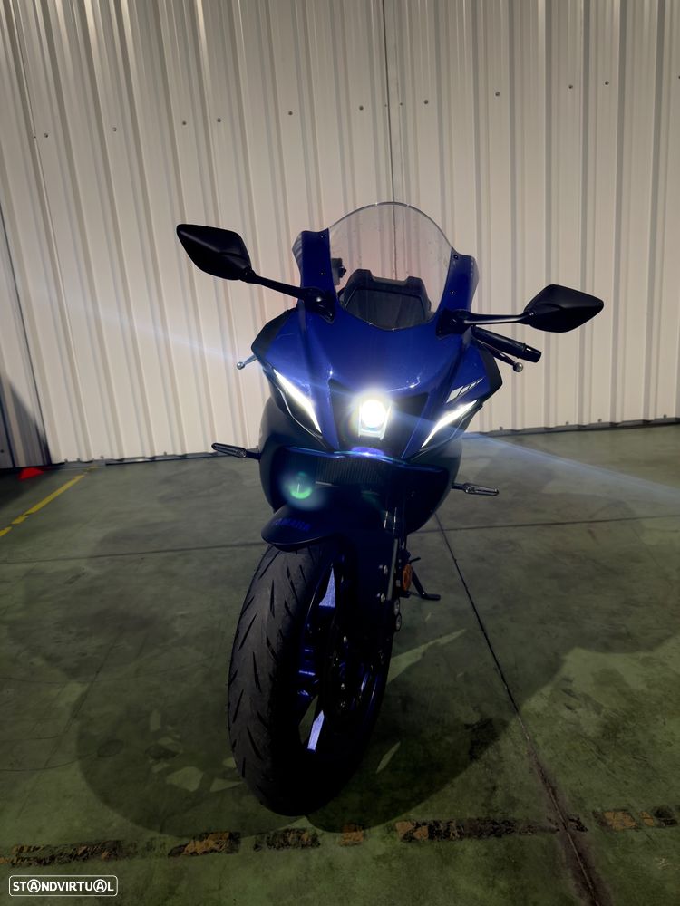 Yamaha YFZ R7 - 2