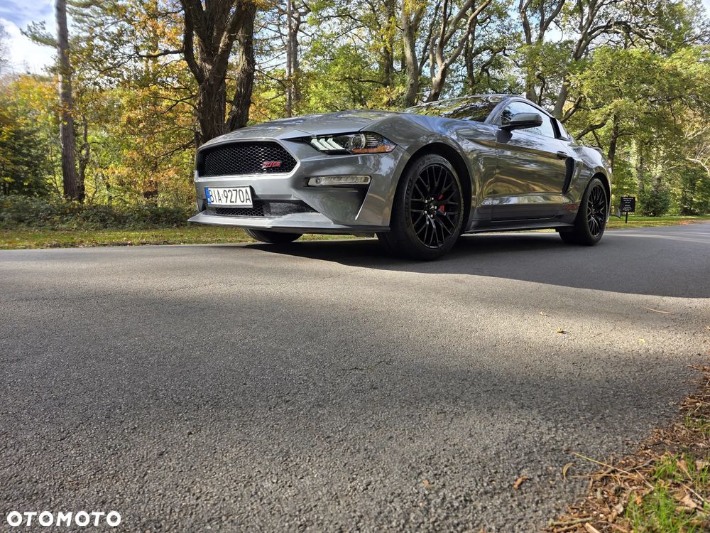Ford Mustang 5.0 V8 GT - 6
