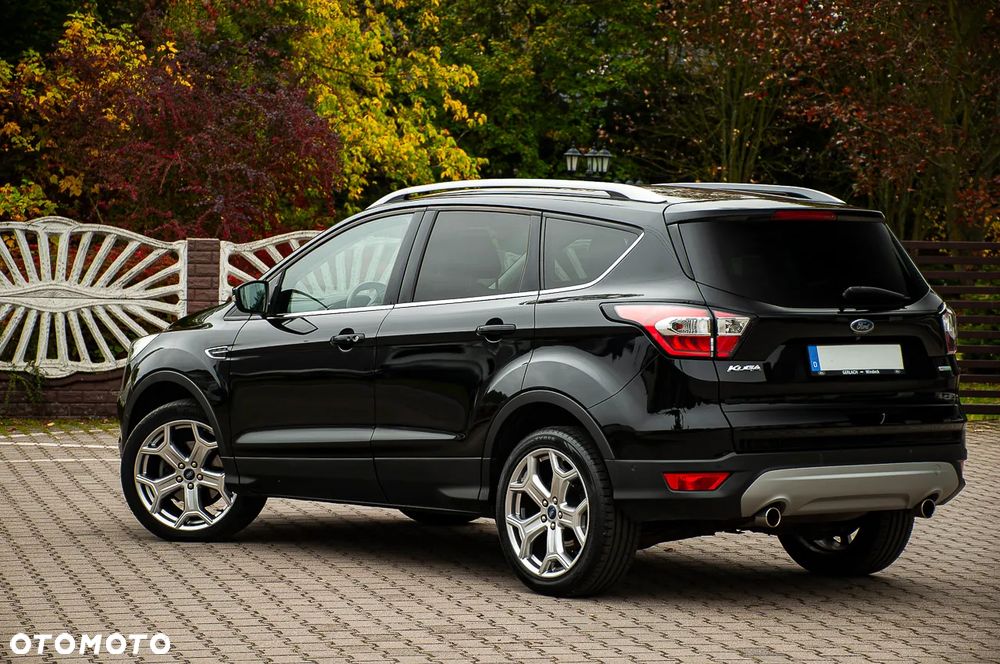 Ford Kuga 1.5 EcoBoost 2x4 Business Edition - 9