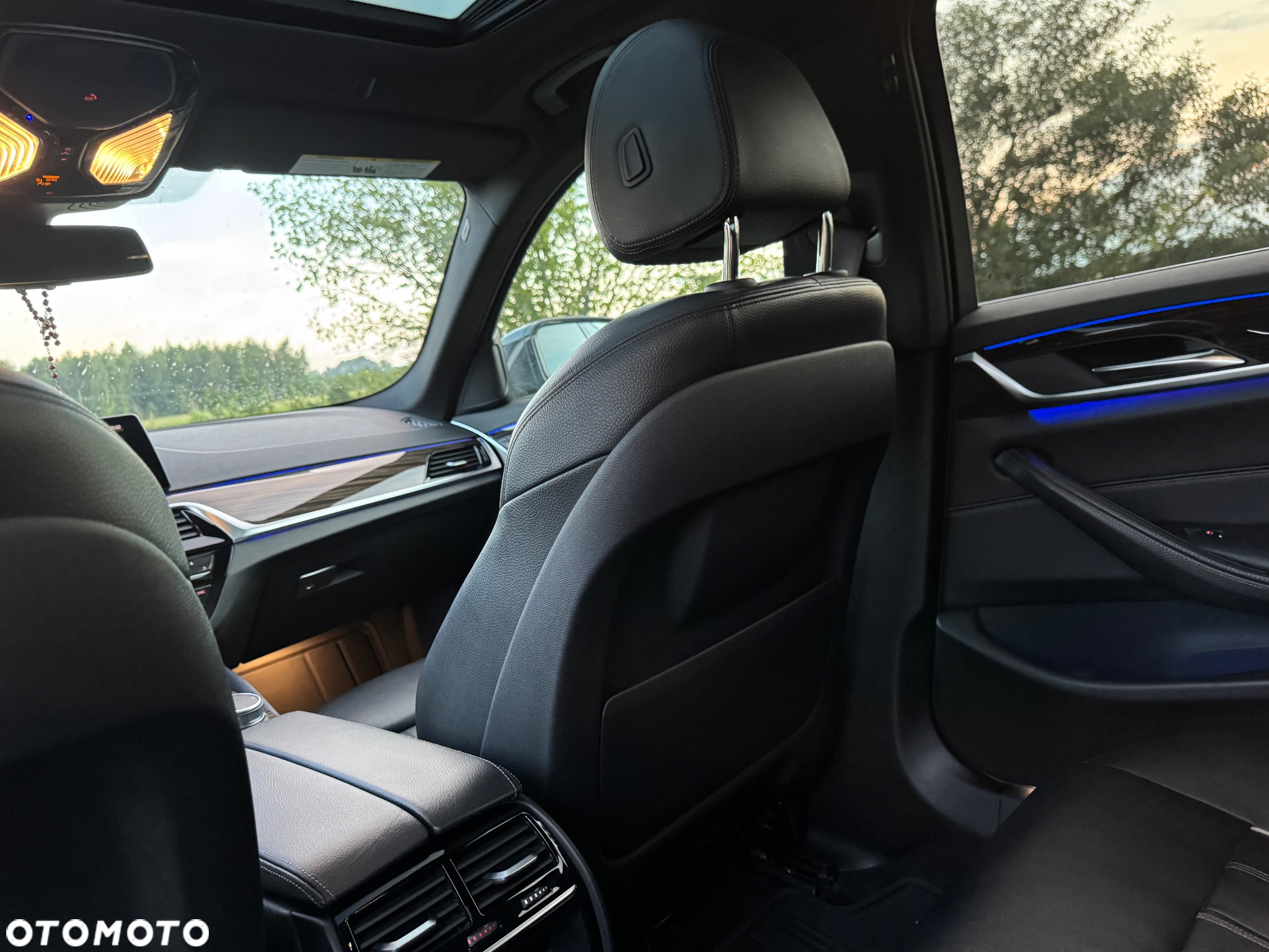 BMW Seria 5 540i xDrive Sport Line sport - 31