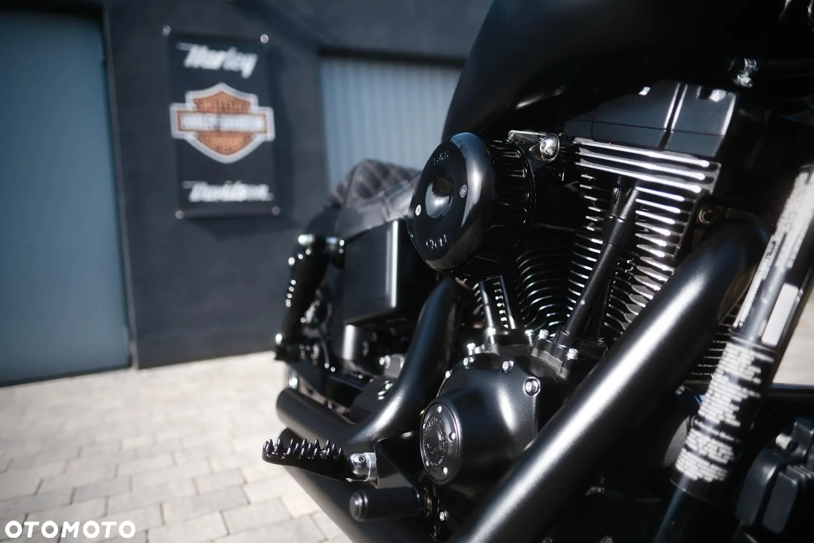 Harley-Davidson Dyna Low Rider - 8