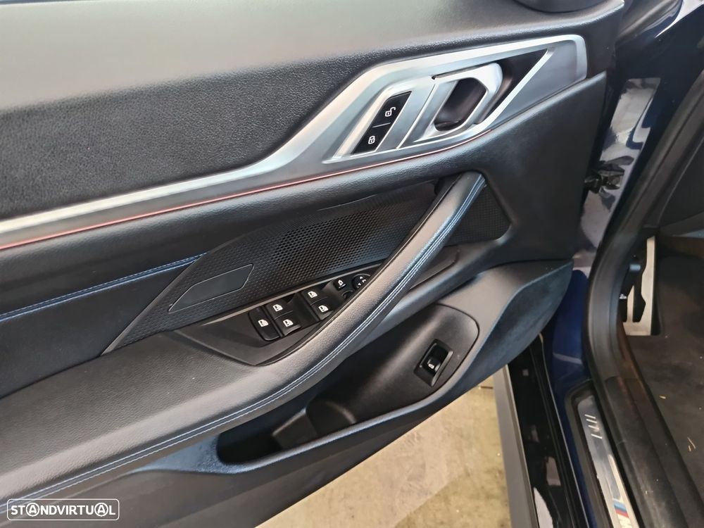 BMW 420 Gran Coupé d xDrive Desportiva M Auto - 46