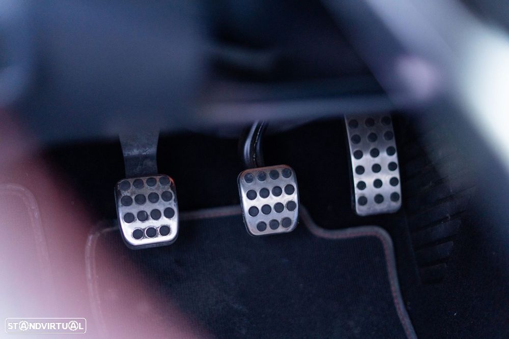 Mercedes-Benz CLA 180 d AMG Line - 43