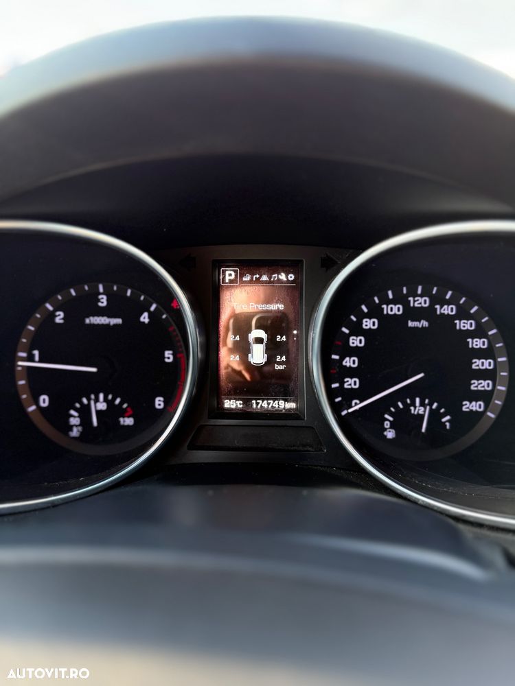 Hyundai Santa Fe 2.2 CRDi 4WD AT Luxury Pack - 10
