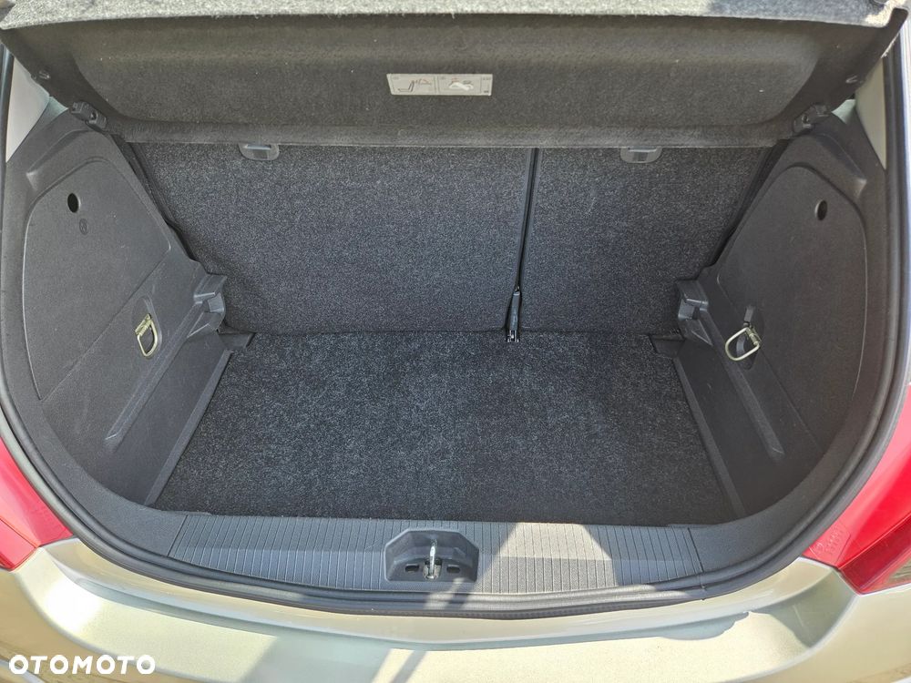 Opel Corsa 1.2 16V Limited Edition - 21