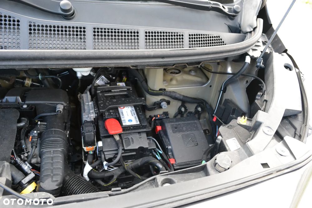 Peugeot Expert Kombi Long 2,8t - 39