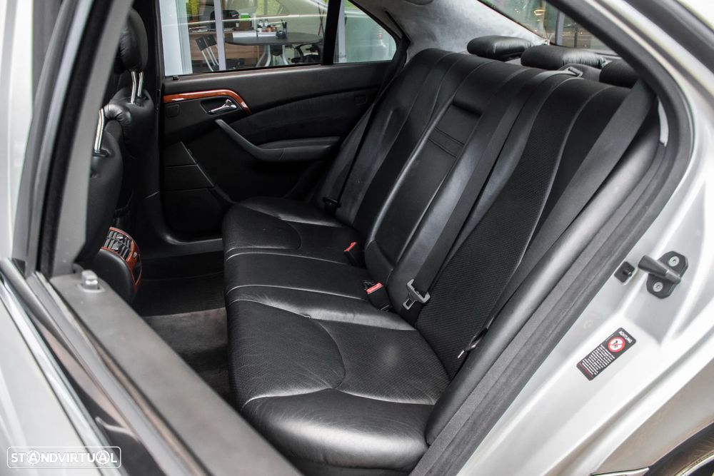 Mercedes-Benz S 320 CDi - 29