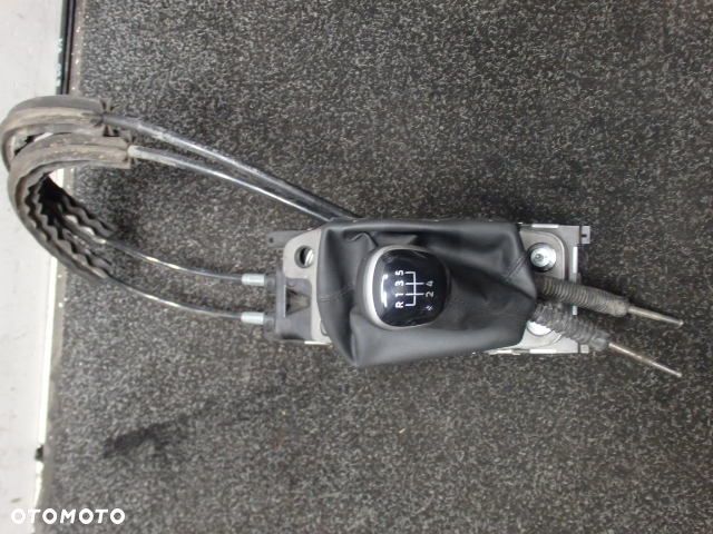 VW ARTEON PASSAT B8 GOLF VII TIGUAN WYBIERAK LINKI ZMIANY BIEGÓW Z GAŁKĄ I MIESZKIEM 3Q0711061 - 1