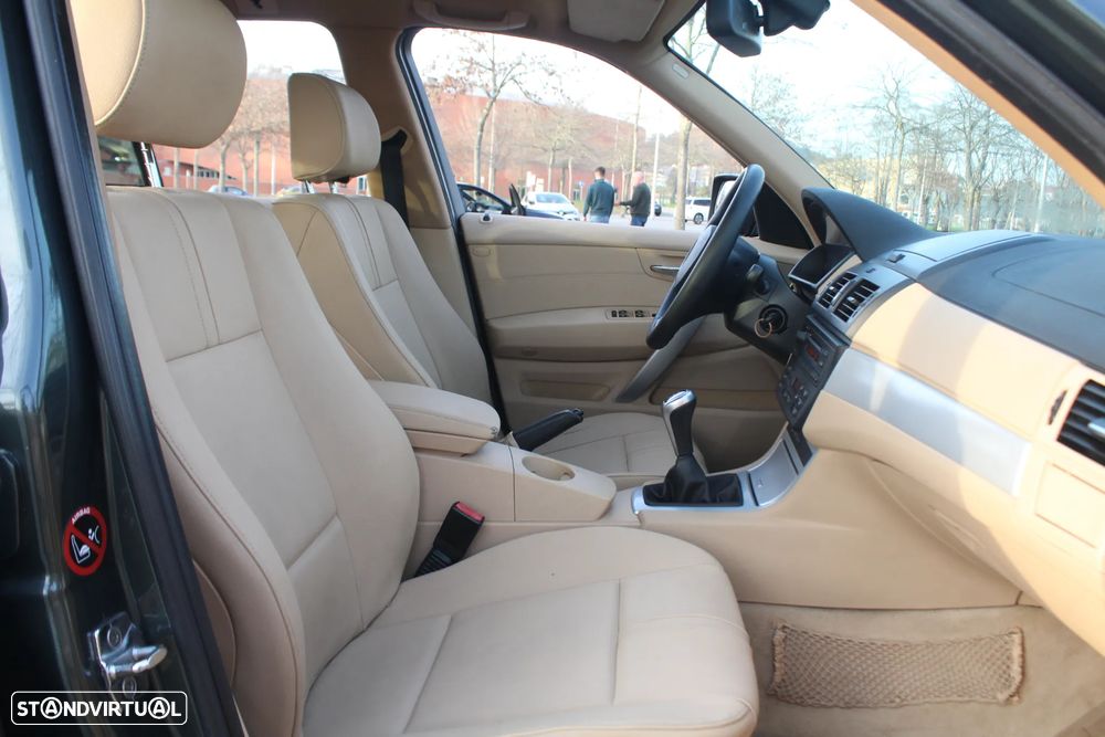 BMW X3 2.0 d LifeStyle - 52