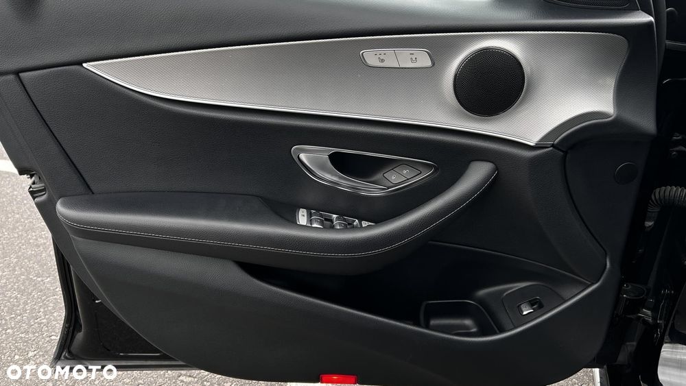 Mercedes-Benz Klasa E - 10