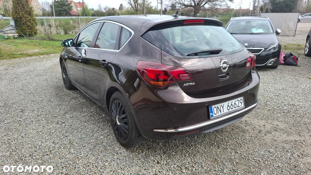 Opel Astra 1.4 T Cosmo S&S - 6
