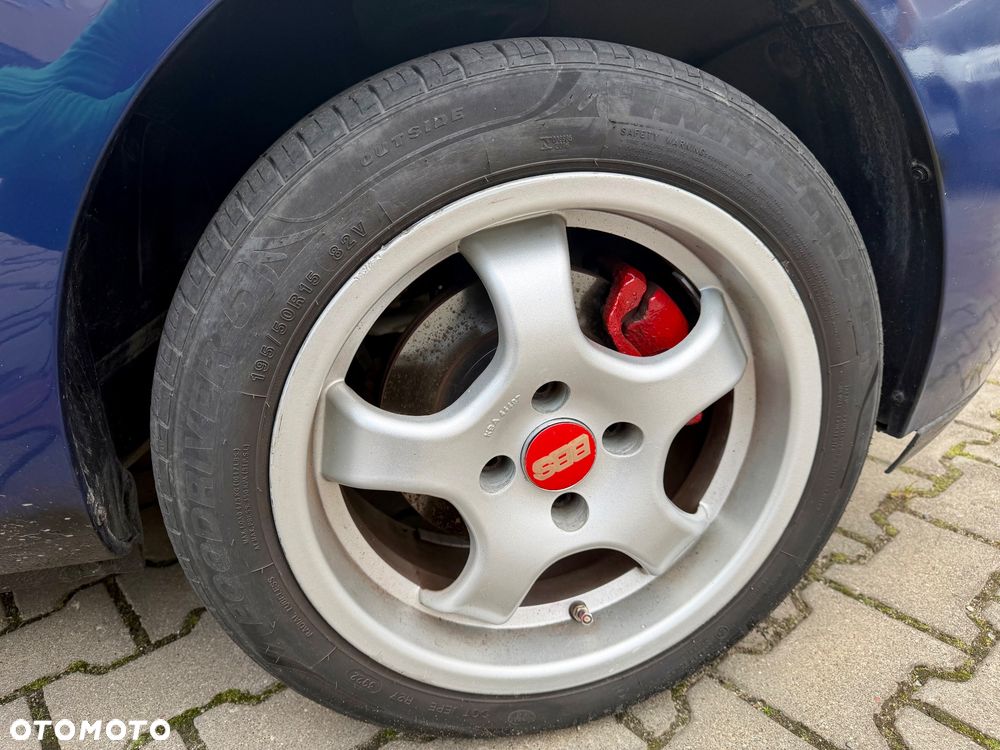 Renault Clio - 8