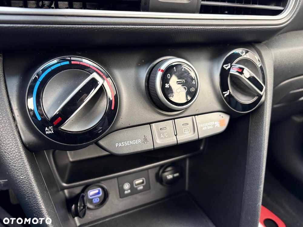 Hyundai Kona - 5