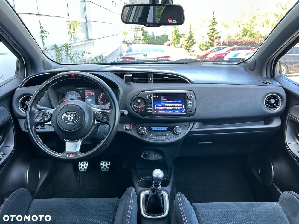 Toyota Yaris 1.8 GRMN - 12