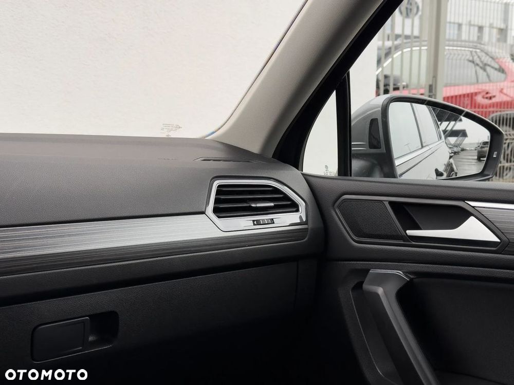Volkswagen Tiguan Allspace 2.0 TDI 4Mot Elegance DSG - 14