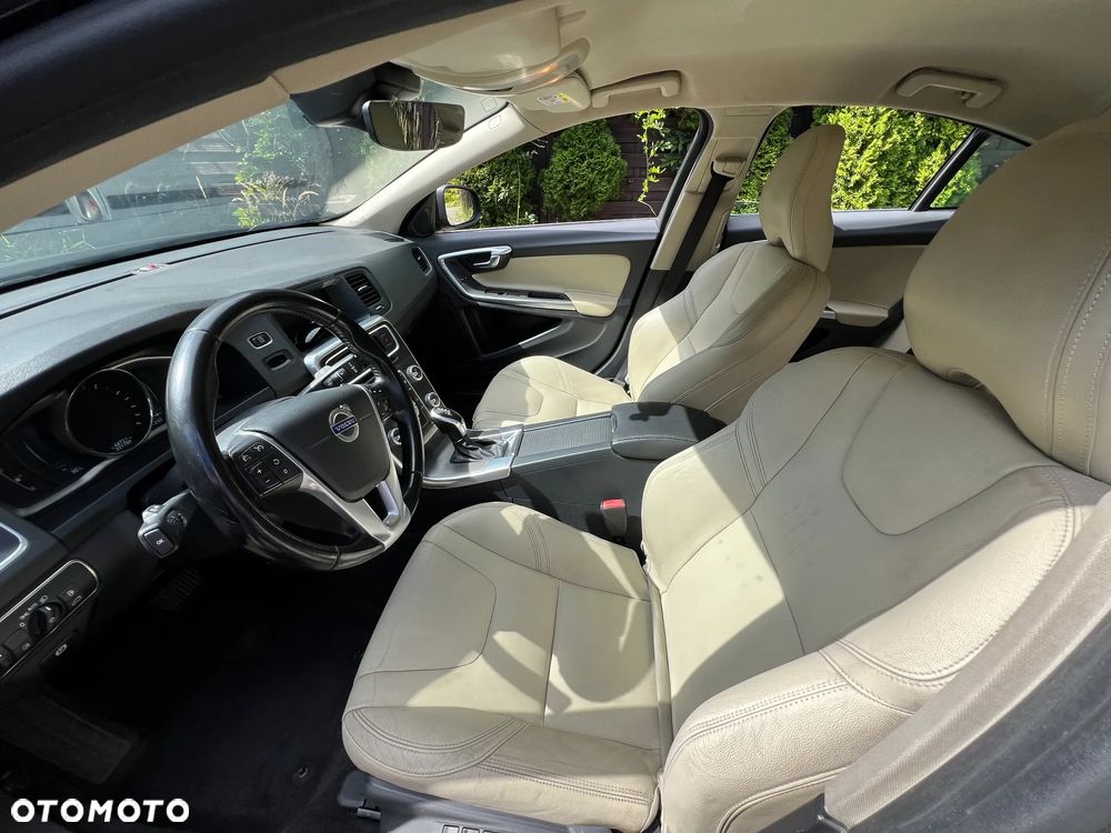 Volvo S60 - 9