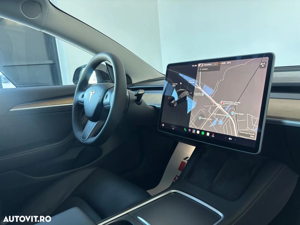 Tesla Model 3 Langstreckenbatterie Allradantrieb Dual Motor - 8