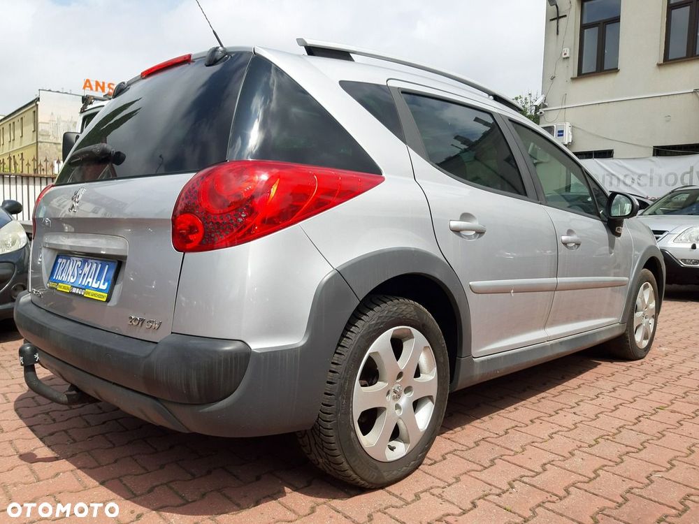Peugeot 207 - 23
