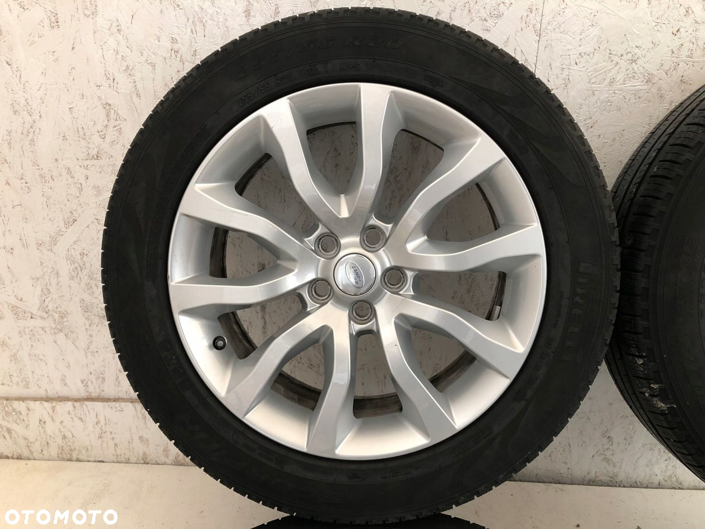 RANGE ROVER KOŁA ALUFELGI 255/55 R20 PIRELLI - 4