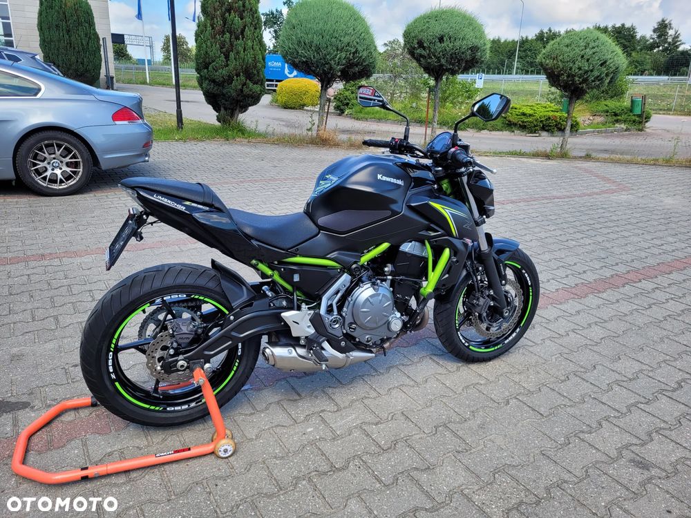 Kawasaki Z 650 - 7