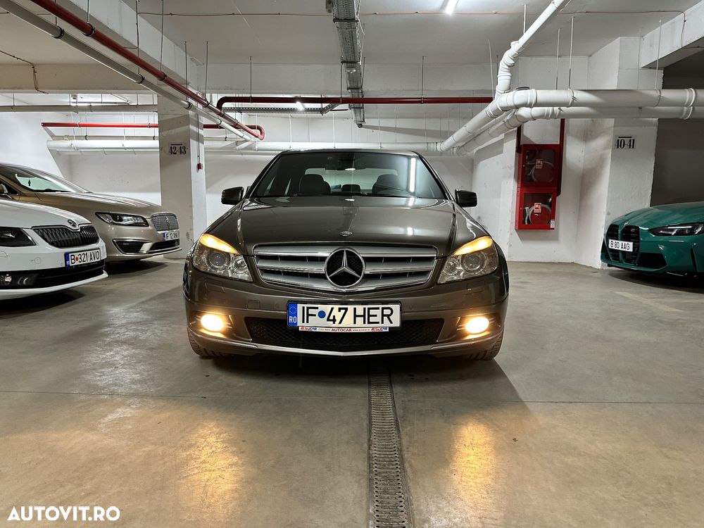 Mercedes-Benz C 220 CDI DPF Automatik BlueEFFICIENCY Avantgarde - 1